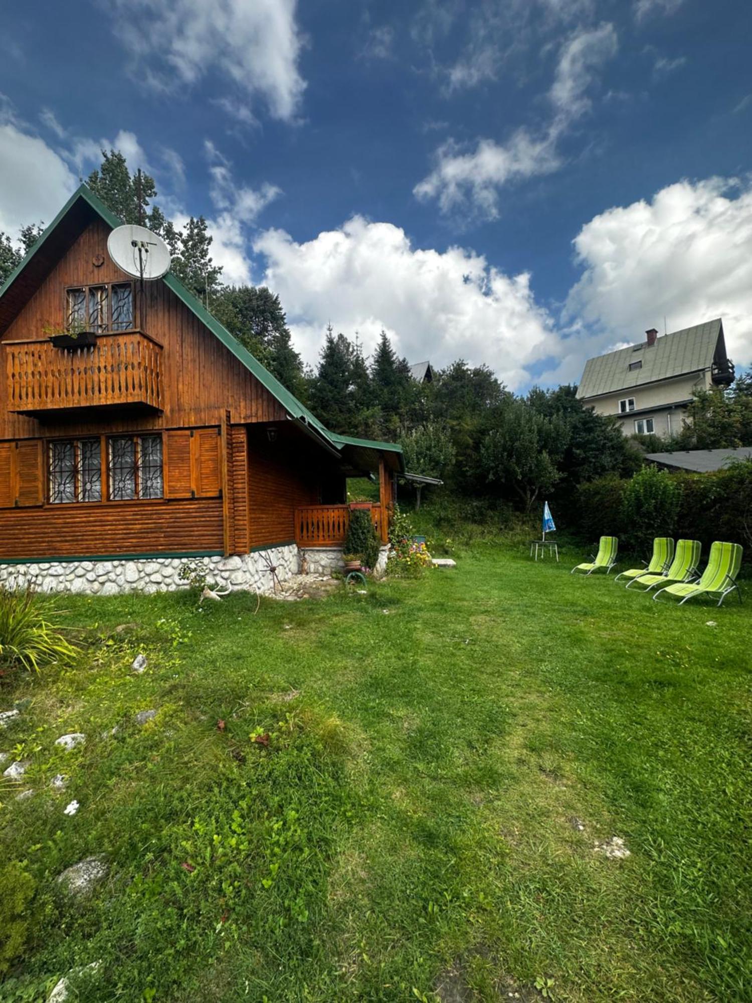 Chata Retro Stara Lesna Bagian luar foto